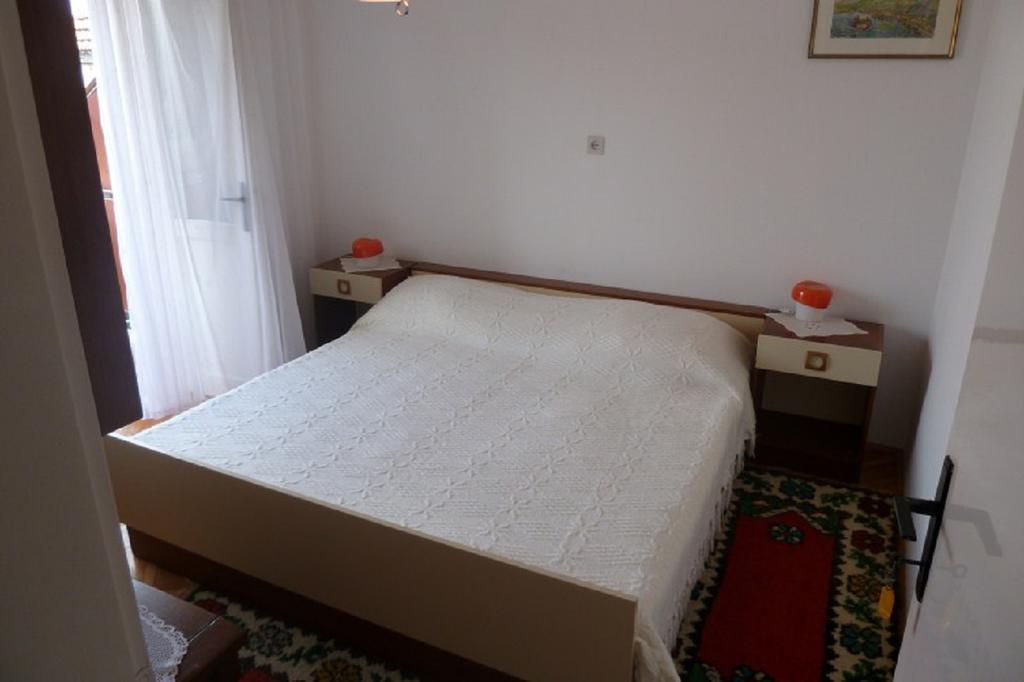 Apartments Indira Lovište Habitación foto